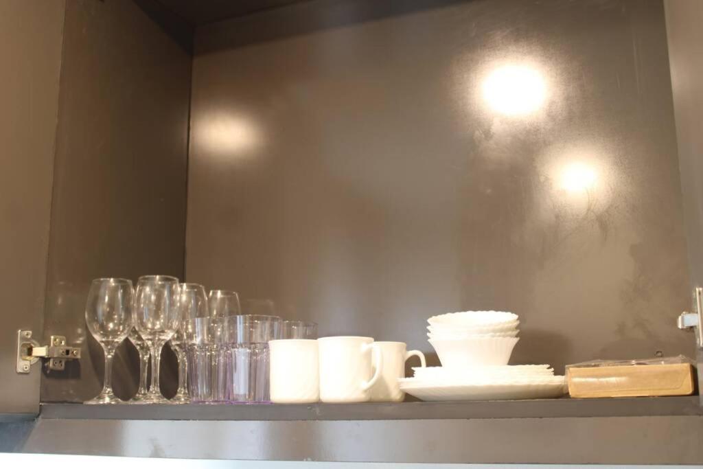 A2J Luxury Bgc Balcony Suite Near Sm Aura Taguig Манила Экстерьер фото
